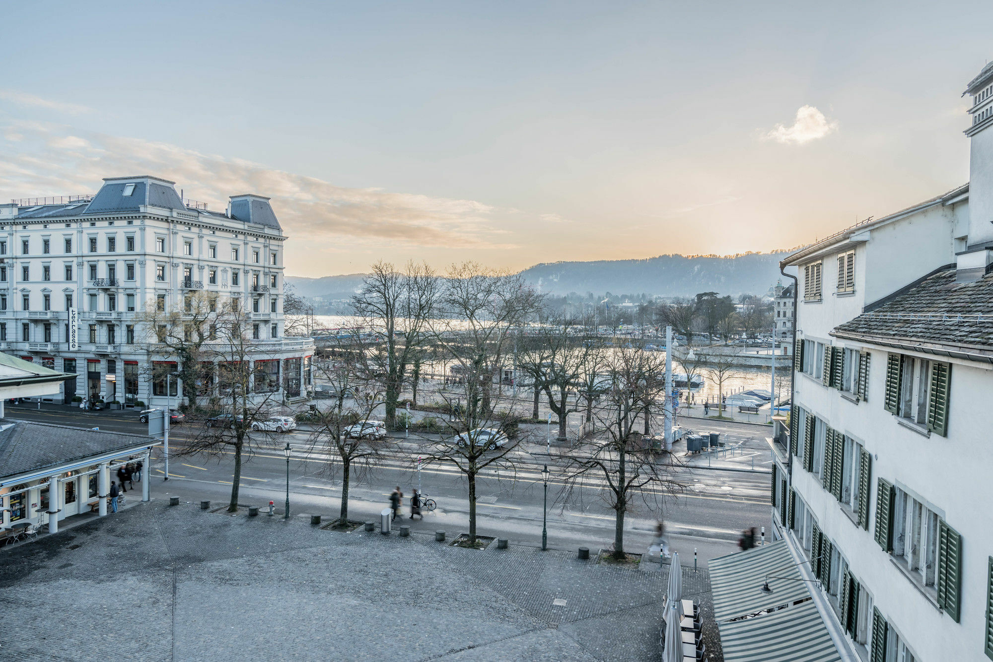 Lake Side Location Bellevue Zúrich Exterior foto